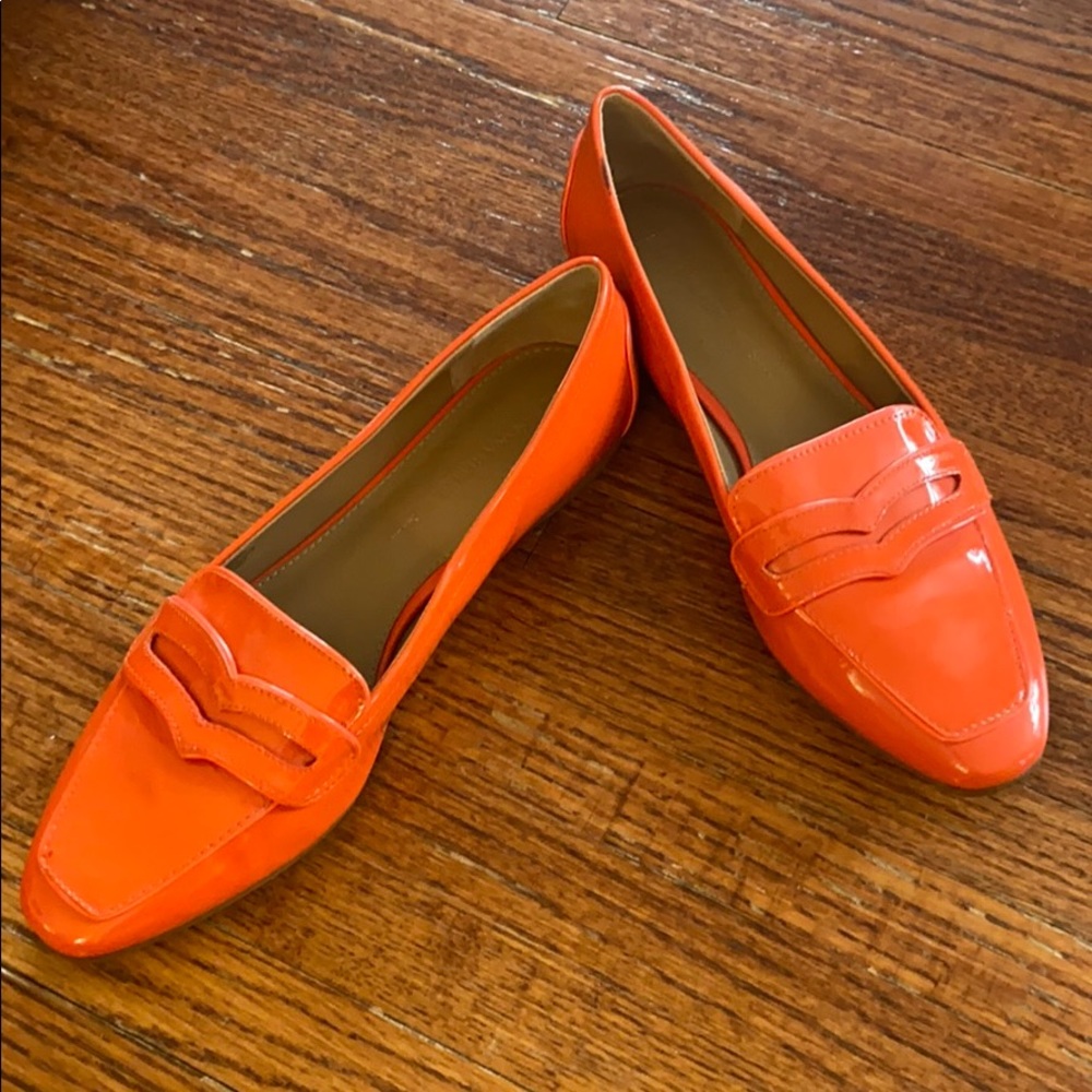 Banana Republic Coral Loafers